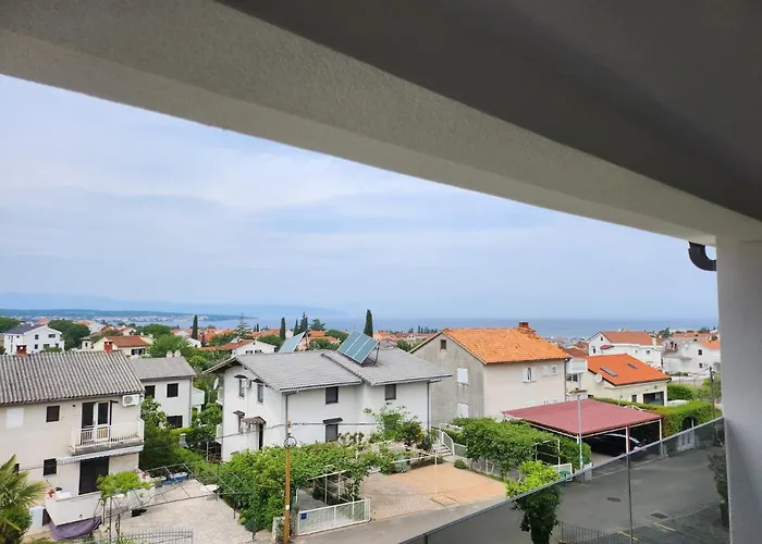 Apartmani M&L I M&J